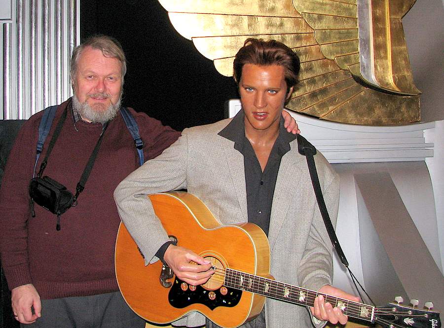 Øyvind og Elvis Presley, Madame Tussaud's